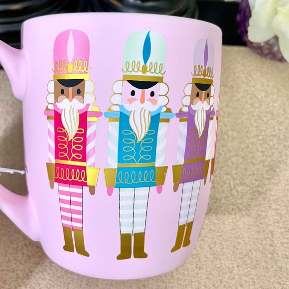 NWT Gold Foil Nutcracker Soft Touch Ceramic Mug - Picture 7 of 8